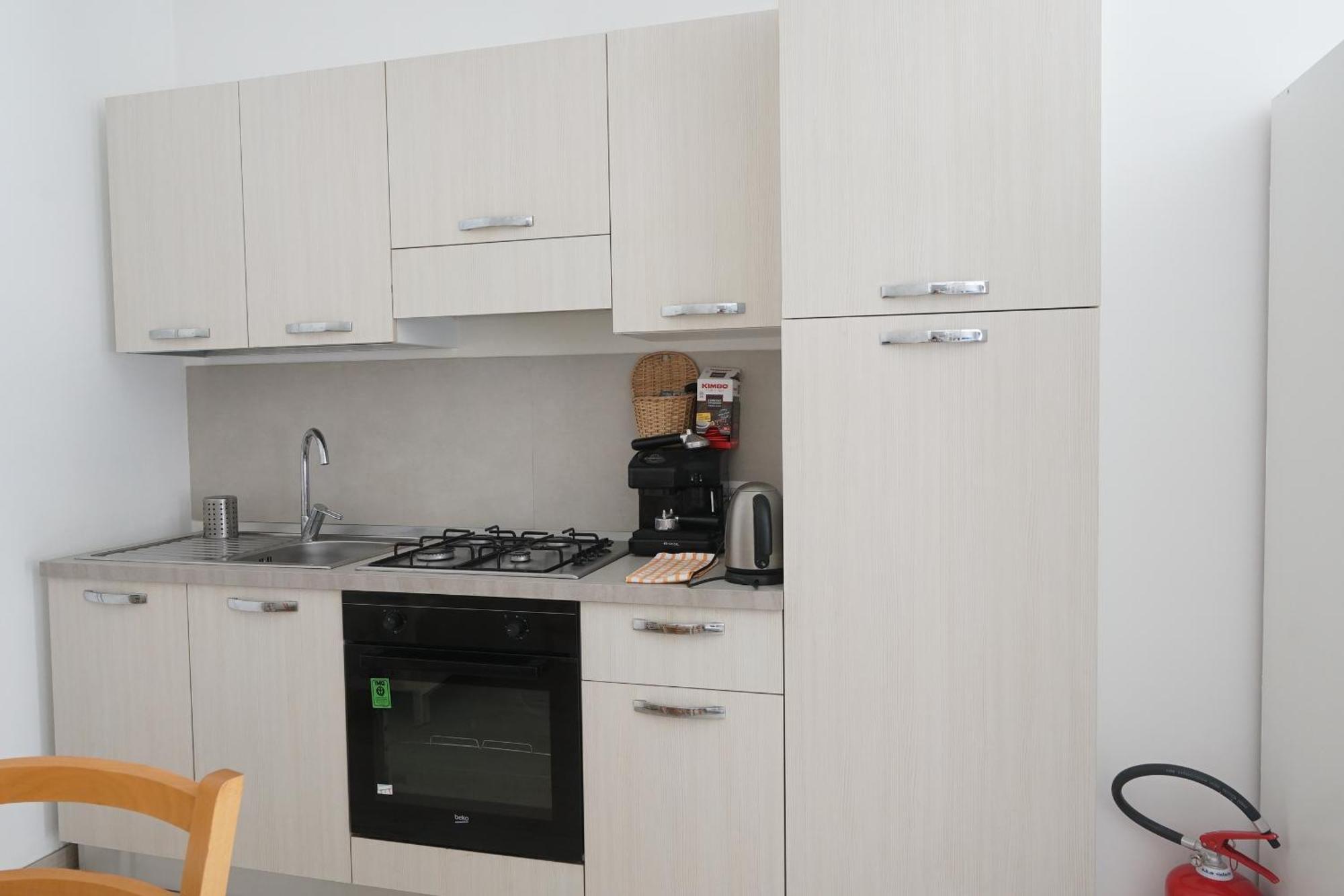 Central Modern Studio Bari Appartement Buitenkant foto
